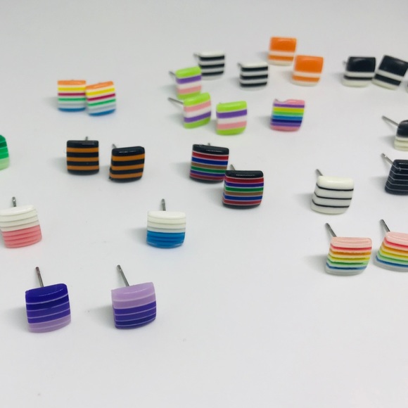 Purple Minimalist Repurposed Vintage Striped Bead Stud Earrings - Picture 13 of 13